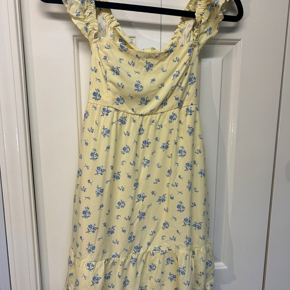Hollister Cream Puff Sleeve Sundress for Wedding Guest - Picture 1 of 6